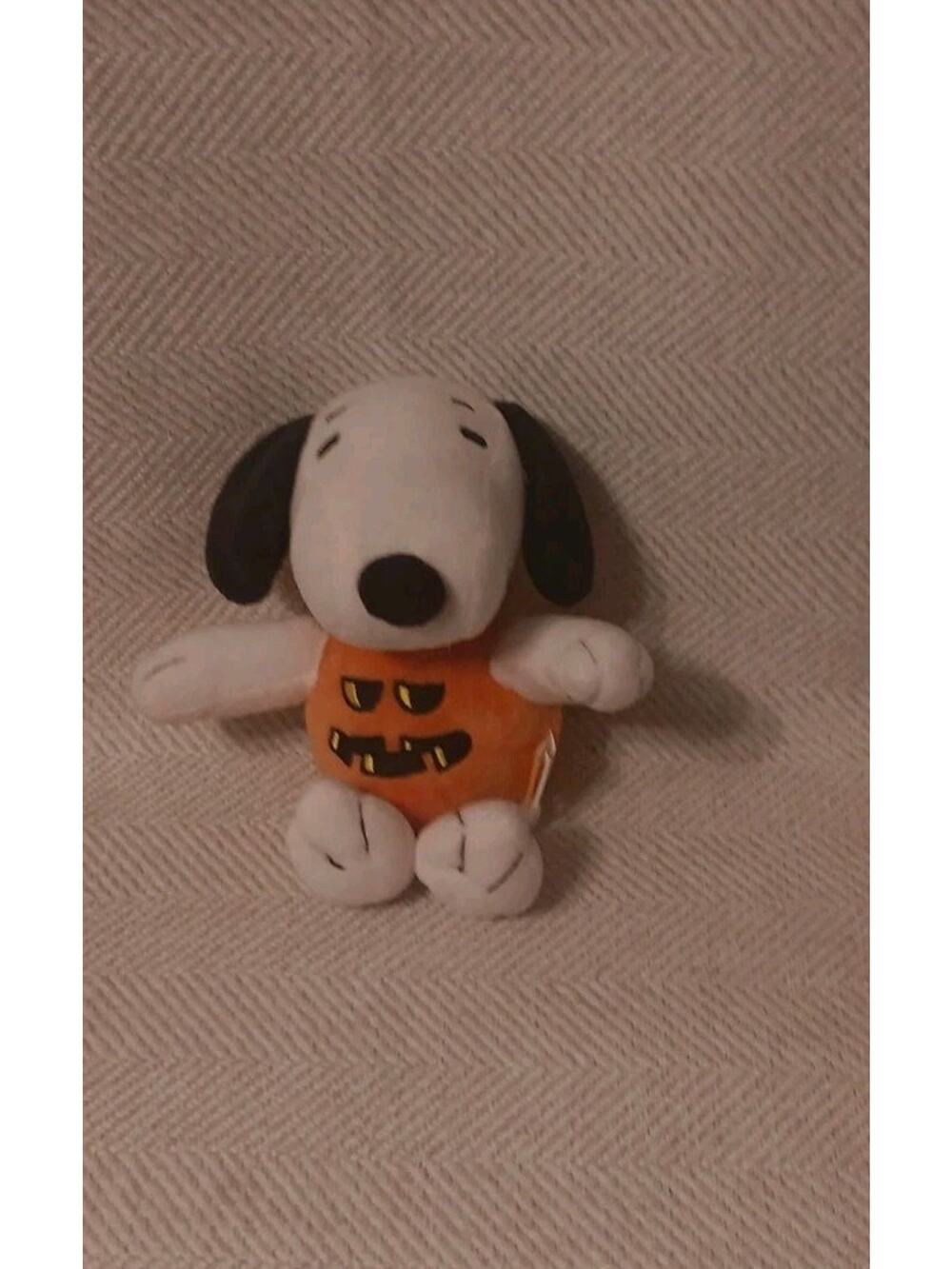 Peanuts Snoopy Pumpkin Halloween Plush 9" Stuffed Animal Jack-O-Lantern Dog Toy